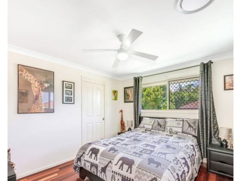 24 Southerden drive, North Lakes QLD 4509