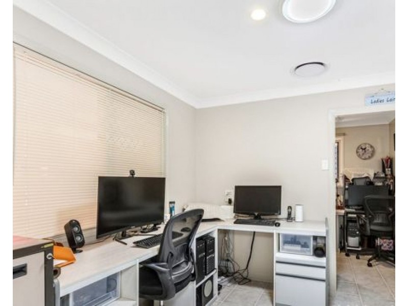 24 Southerden drive, North Lakes QLD 4509