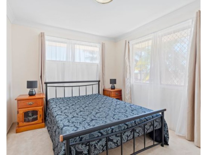 182 Port Jackson Blvd, Clear Island Waters QLD 4226