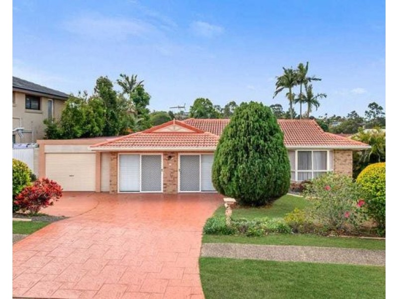 4 Westminster Way, Wishart QLD 4122