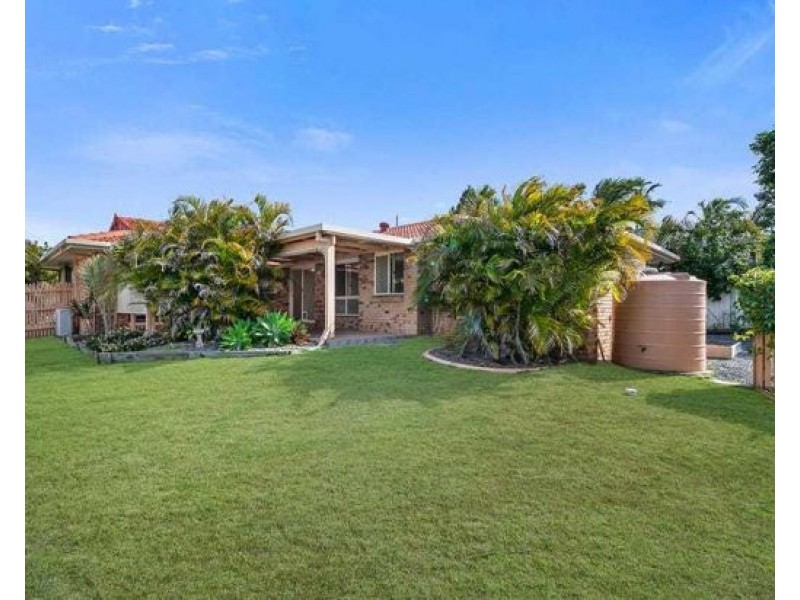 4 Westminster Way, Wishart QLD 4122