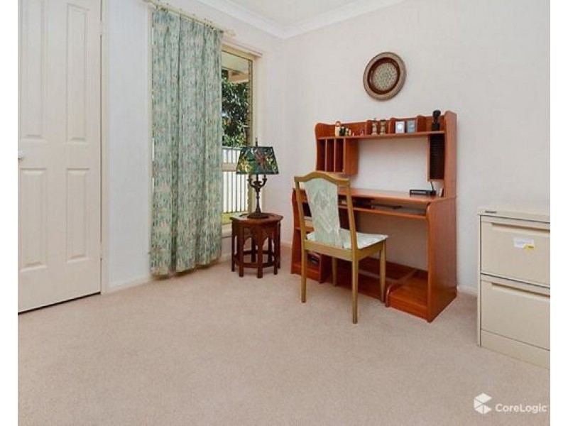 4 Westminster Way, Wishart QLD 4122