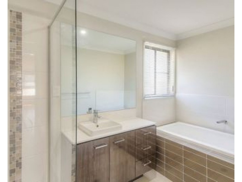 83 Alan Crescent, Eight Mile Plains QLD 4113