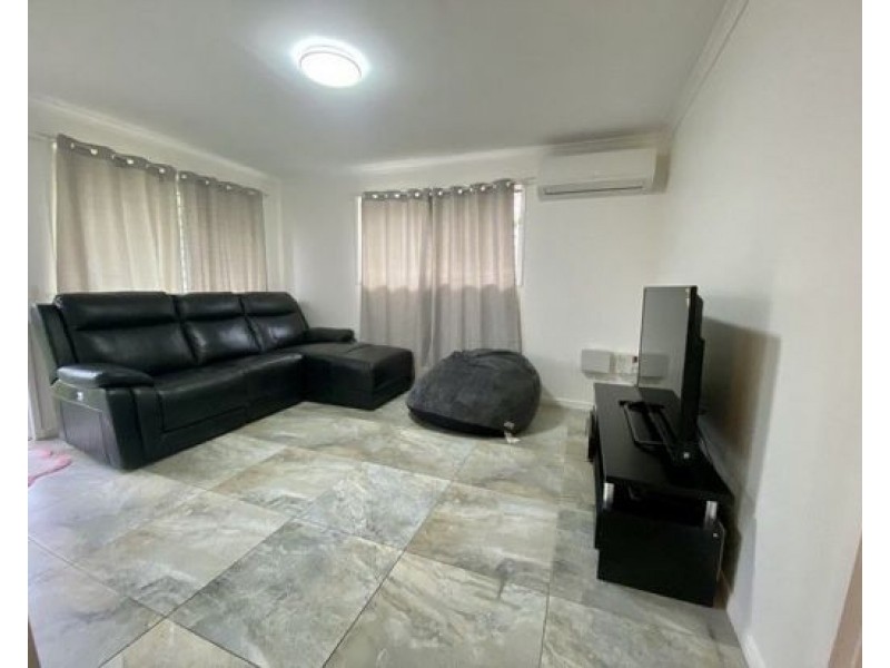 48 Harding St, Kallangur QLD 4503