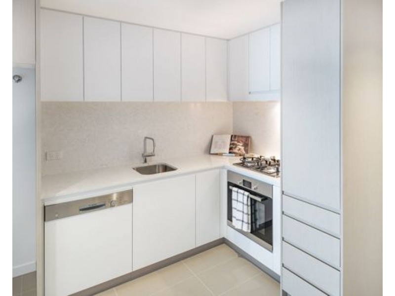 10901/320 MacArthur Avenue, Hamilton QLD 4007