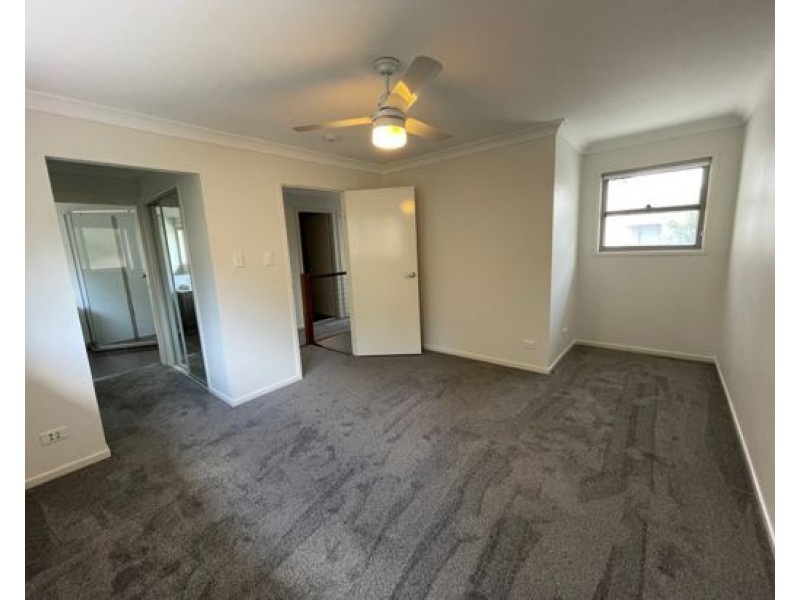 29 20 Kianawah Road South, Manly West QLD 4179