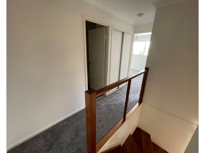 29 20 Kianawah Road South, Manly West QLD 4179