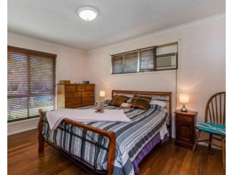 77 Castlerea Street, Tingalpa QLD 4173