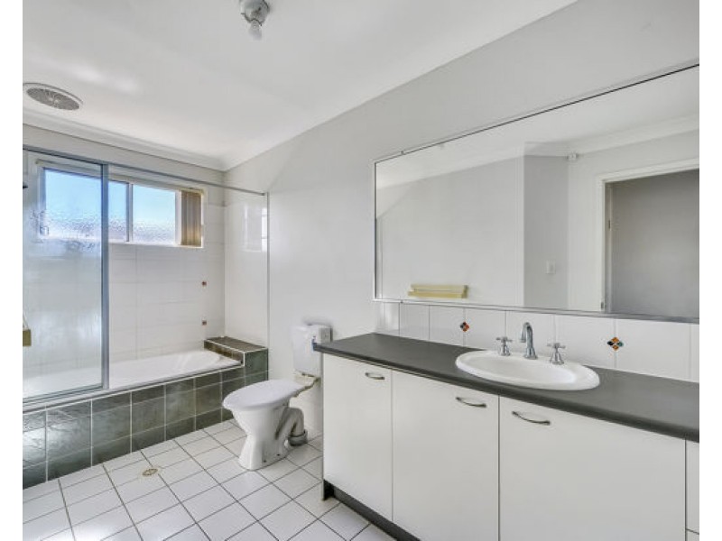 20 Federation Street, Wynnum West QLD 4178