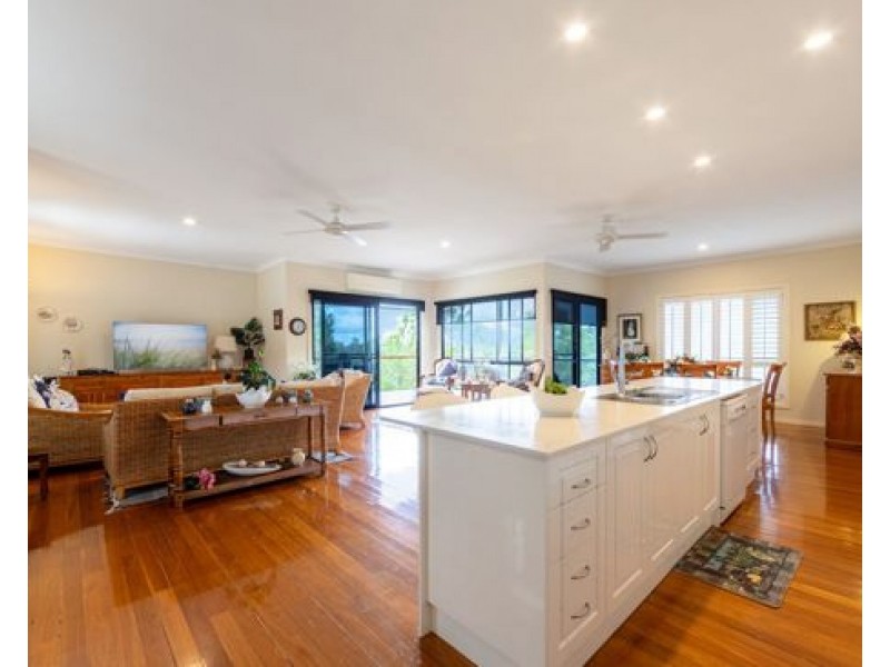 12-14 Baraka Court, Mudgeeraba QLD 4213