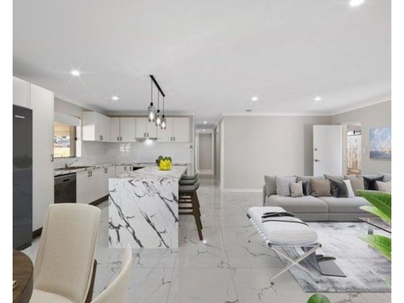 17A Pinelands St, Loganlea QLD 4131