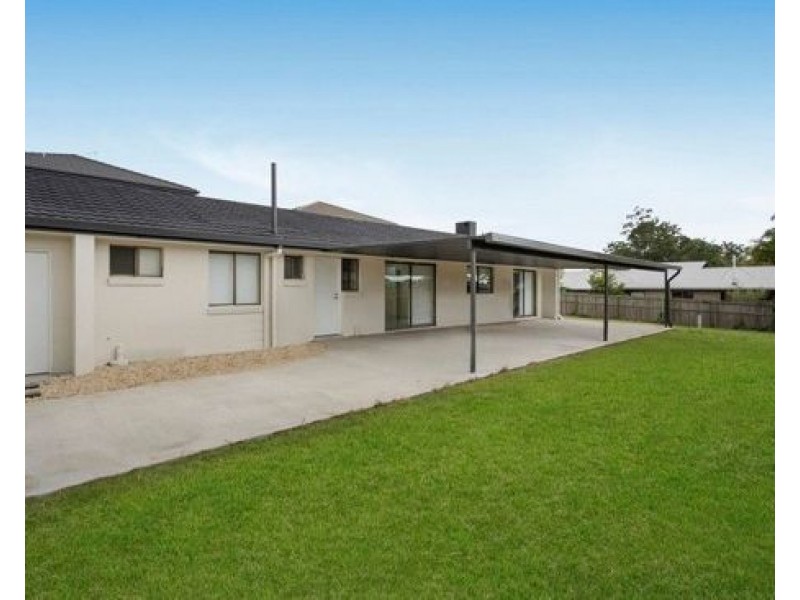 17A Pinelands St, Loganlea QLD 4131