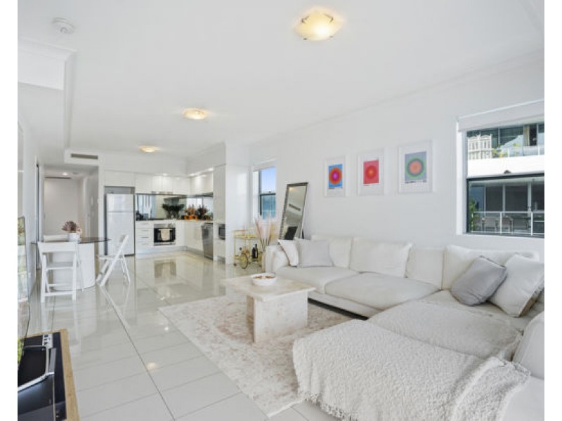 304/41 Harbour Town Drive, Biggera Waters QLD 4216