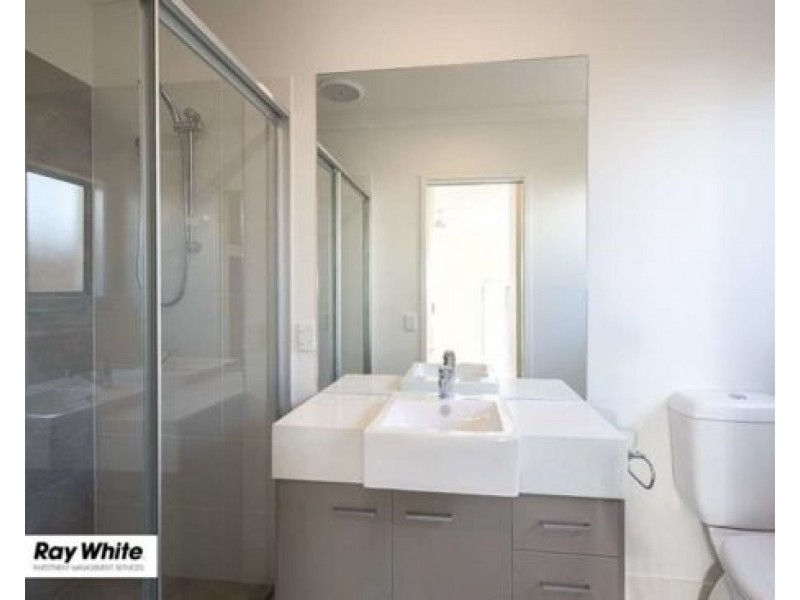 79 SANCTUARY PARKWAY, Waterford QLD 4133