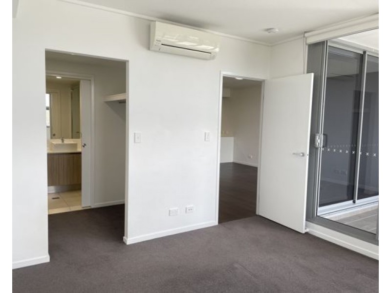2700/42 Laver Drive, Robina QLD 4226