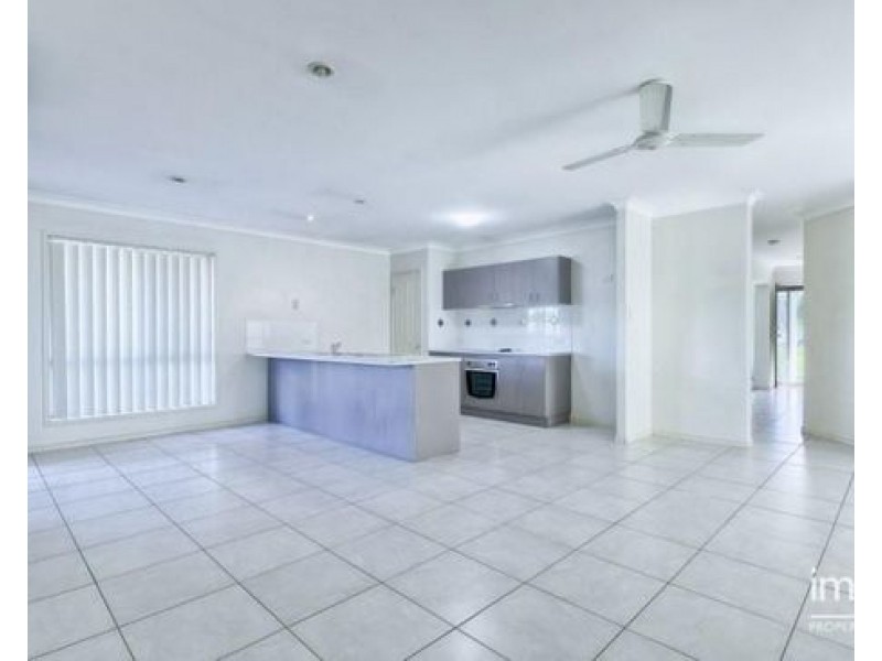 25 GLENAFTON COURT, Ormeau QLD 4208
