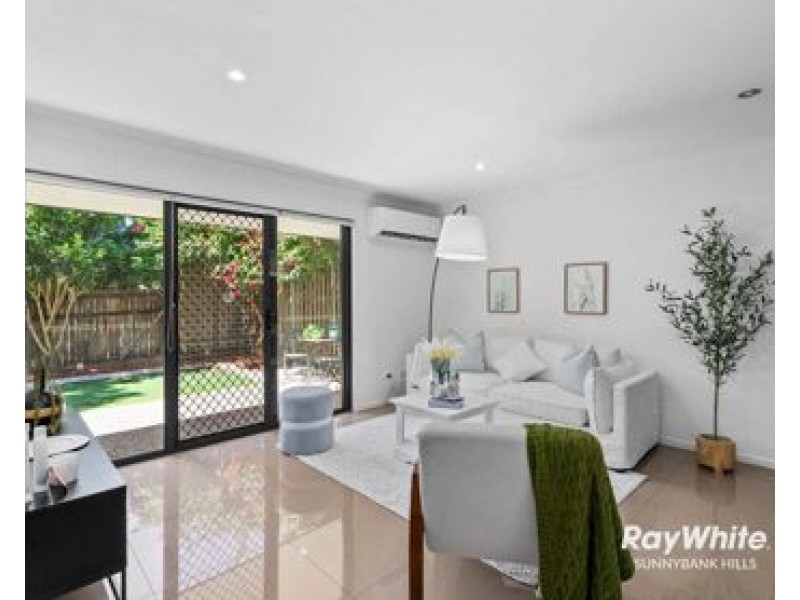 17/30 Girraween Cres, Parkinson QLD 4115