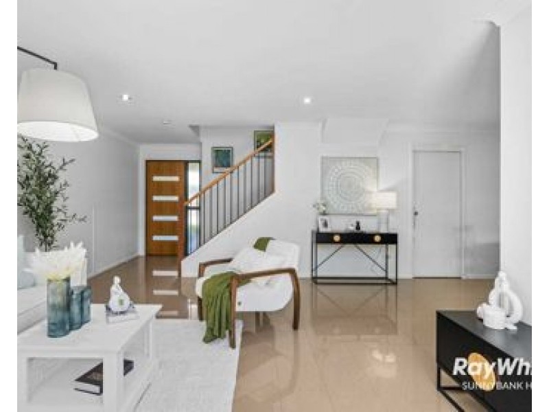 17/30 Girraween Cres, Parkinson QLD 4115