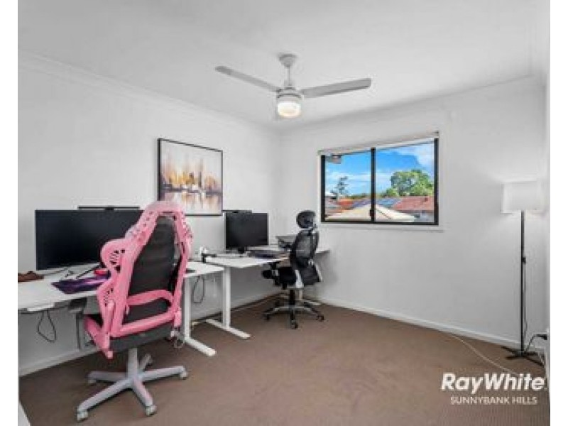 17/30 Girraween Cres, Parkinson QLD 4115