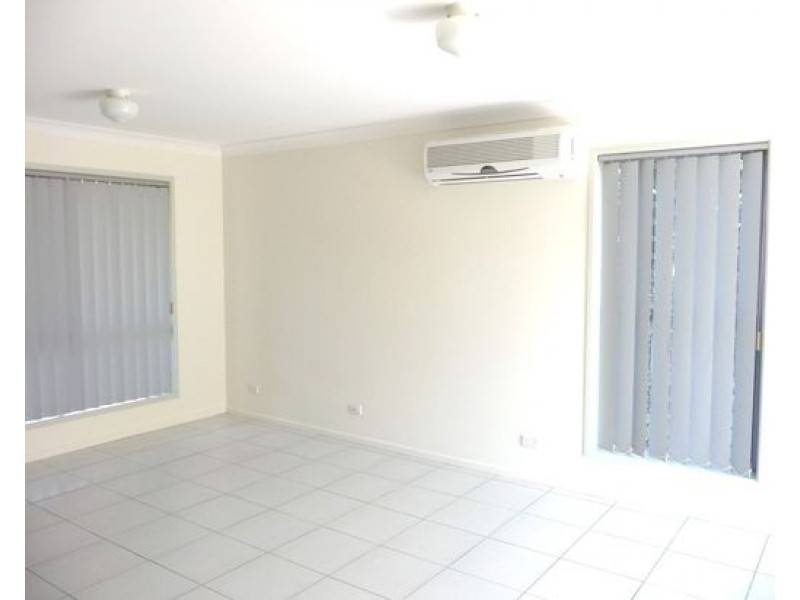 77 Nursery Avenue, Runcorn QLD 4113