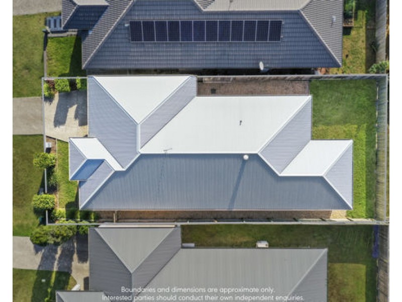 19 Mount Huntley Street, Park Ridge QLD 4125