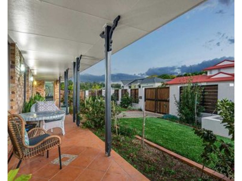 2 Waterford Place, Bridgeman Downs QLD 4035