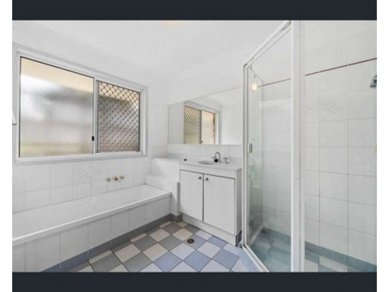 11 Tonbridge Place, Tingalpa QLD 4173