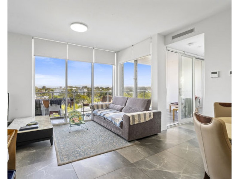 605/8 Meron Street, Southport QLD 4215