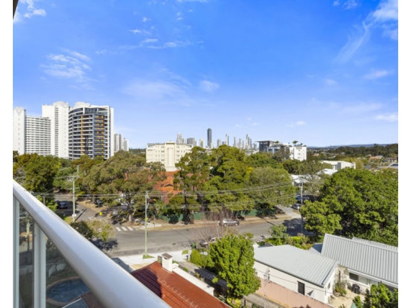 605/8 Meron Street, Southport QLD 4215