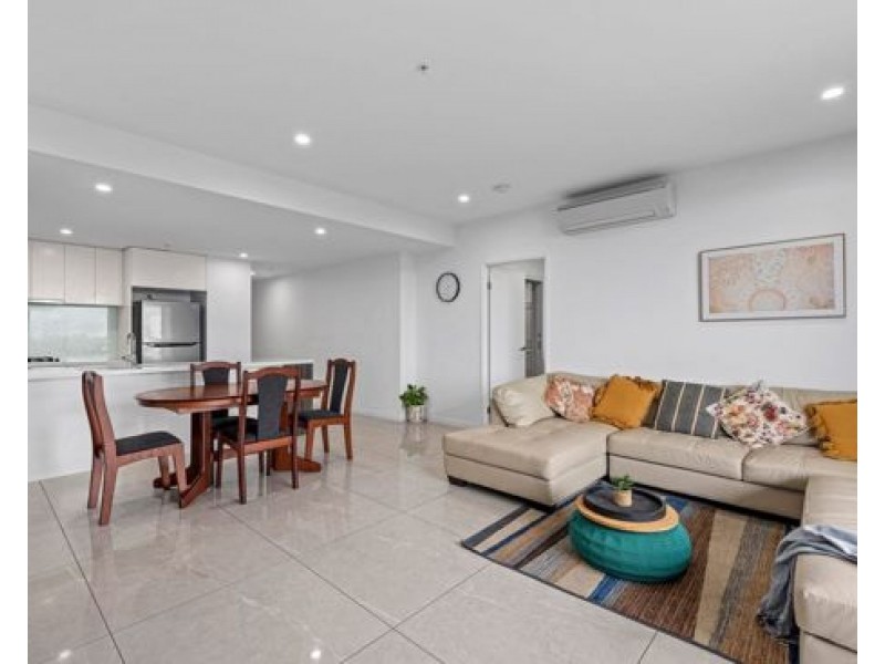 138/ 181 Clarence Rd, Indooroopilly QLD 4068