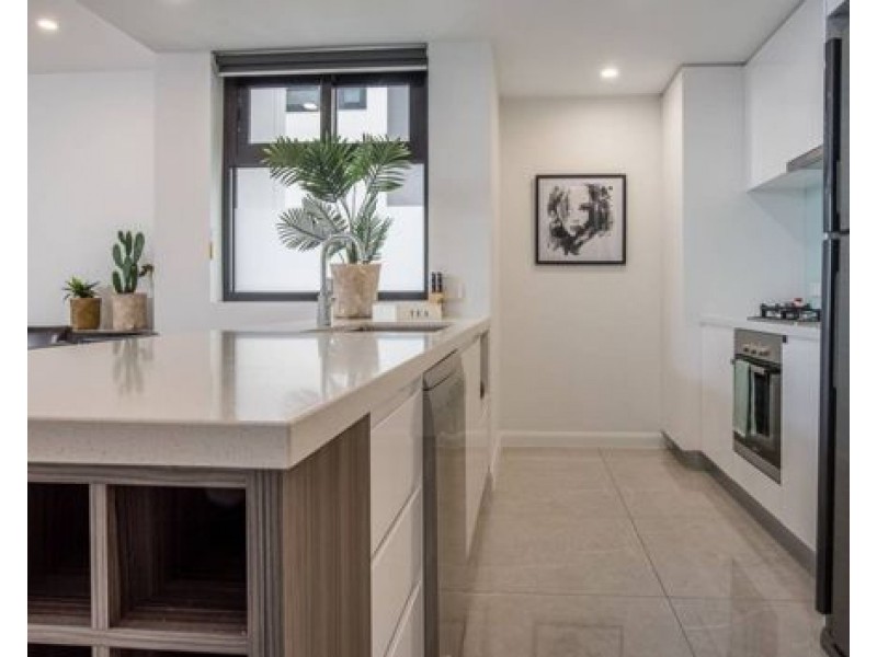 138/ 181 Clarence Rd, Indooroopilly QLD 4068