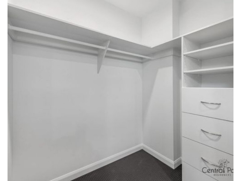 138/ 181 Clarence Rd, Indooroopilly QLD 4068