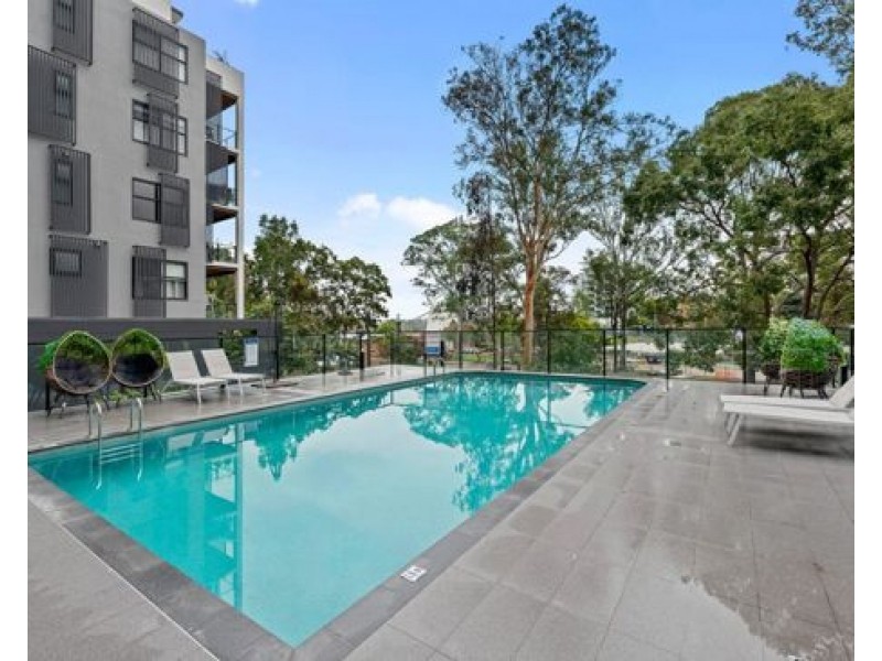 138/ 181 Clarence Rd, Indooroopilly QLD 4068