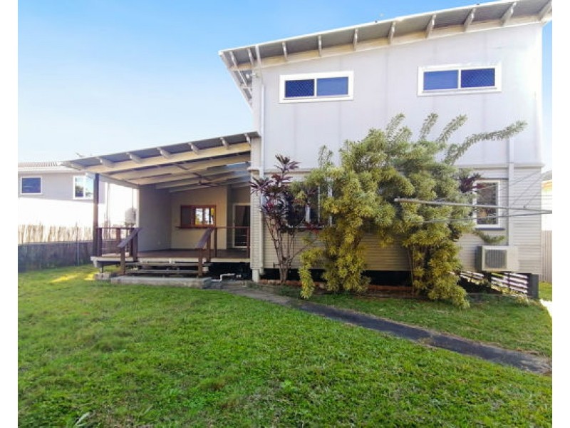 19 Meyrick Street, Cannon Hill QLD 4170