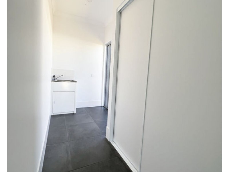 9 CORYMBIA STREET, Glass House Mountains QLD 4518