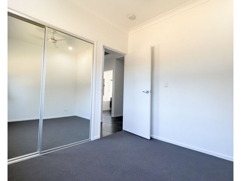 9 CORYMBIA STREET, Glass House Mountains QLD 4518