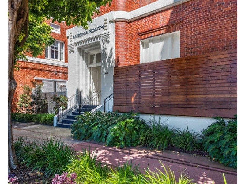 306/64 Macquarie Street, Teneriffe QLD 4005