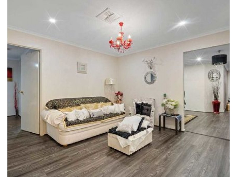 21 Van Gogh Place, Mackenzie QLD 4156