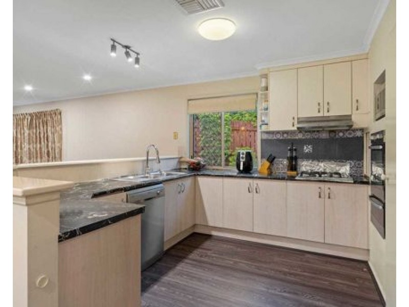 21 Van Gogh Place, Mackenzie QLD 4156