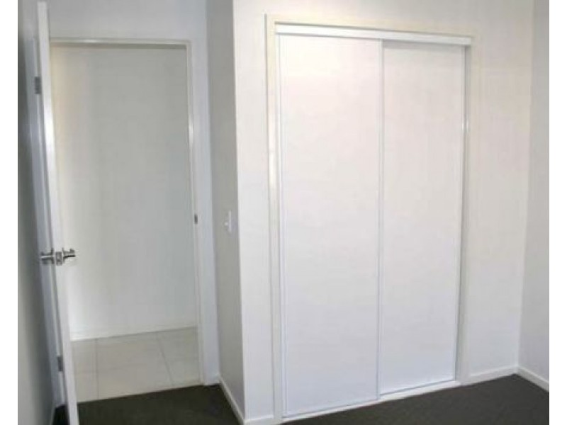 33 Shelley Street, Redbank Plains QLD 4301