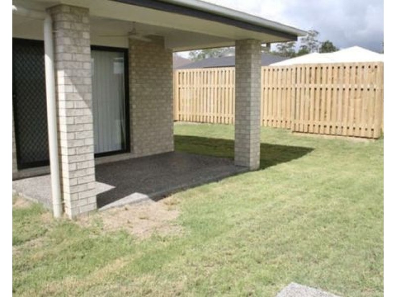 33 Shelley Street, Redbank Plains QLD 4301