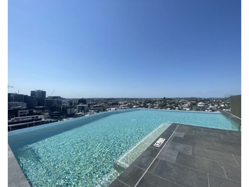 1001/7 CHESTER STREET, Newstead QLD 4006