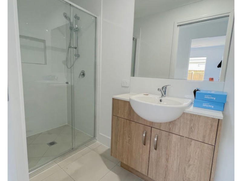 10A Stinson Way, Logan Reserve QLD 4133