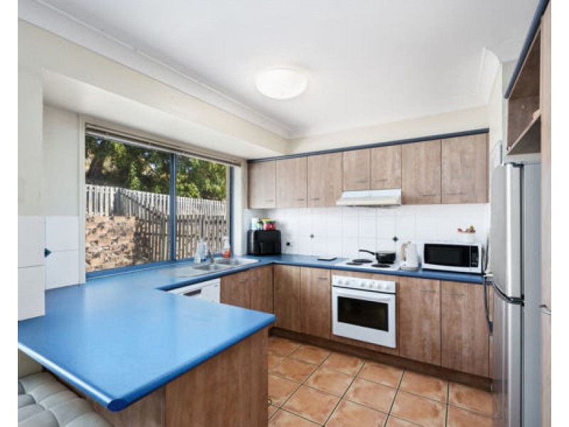 37/2 Studio Drive, Pacific Pines QLD 4211
