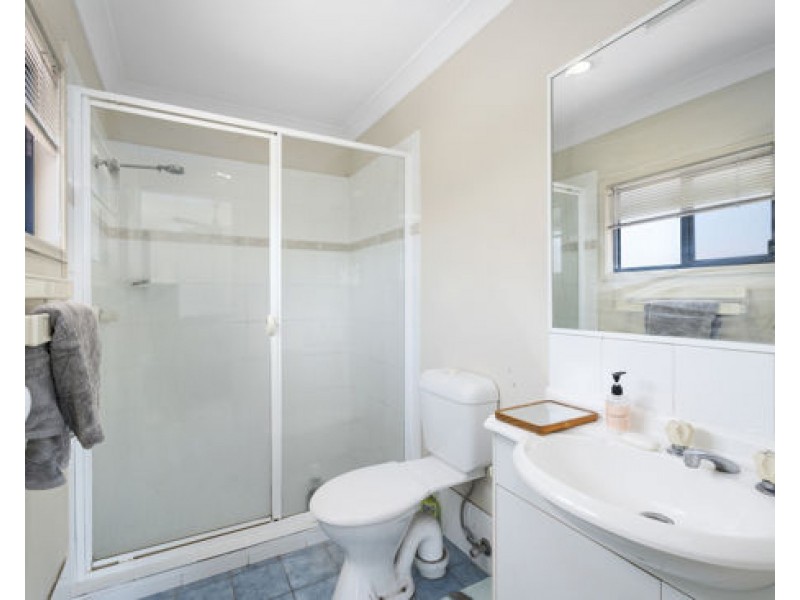 37/2 Studio Drive, Pacific Pines QLD 4211