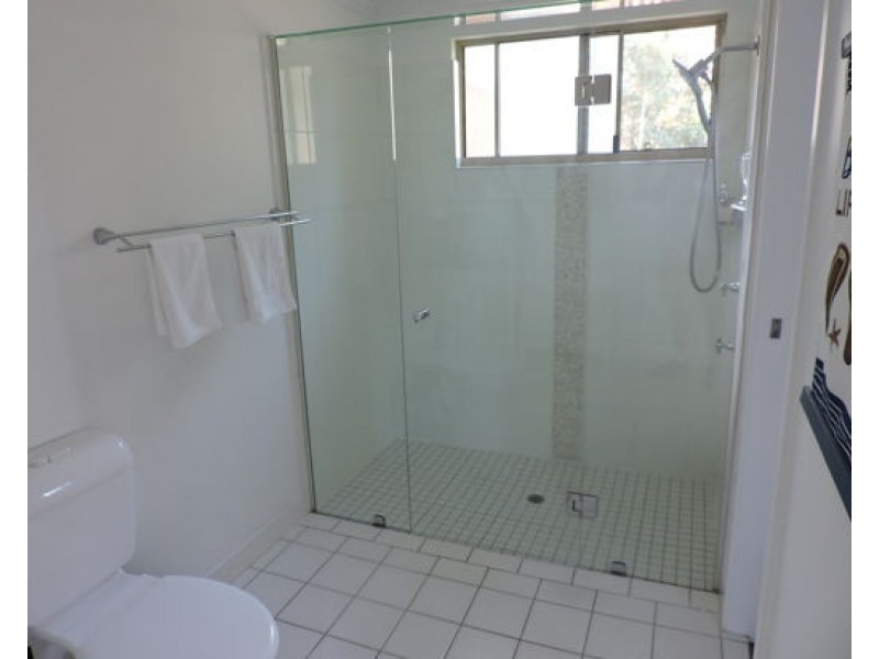 21 22-26 Clifton Road, Clifton Beach QLD 4879