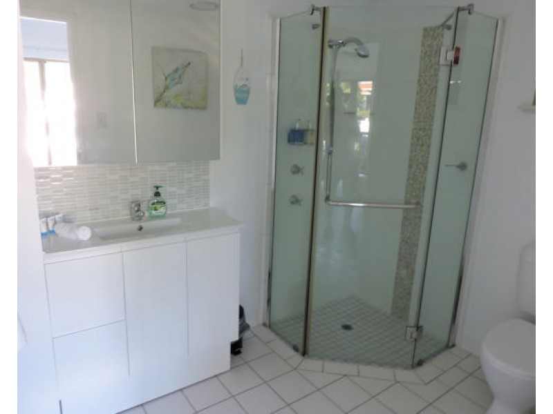 21 22-26 Clifton Road, Clifton Beach QLD 4879
