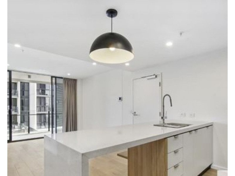 402/17 Deshon Street, Woolloongabba QLD 4102