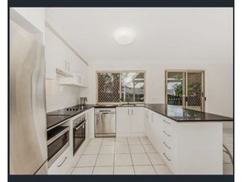 78 Dewsbury St,, Middle Park QLD 4074