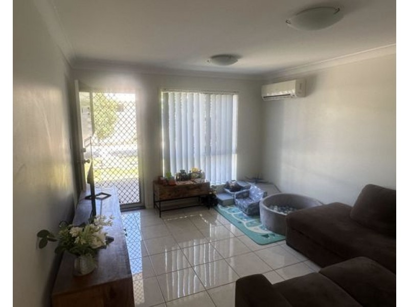 Unit 27/238 Young Rd, Narangba QLD 4504